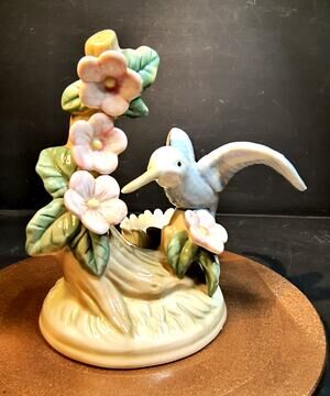 2146. Vintage Anco Porcelain Hummingbird Figurine Candle Holder Flowers Branch